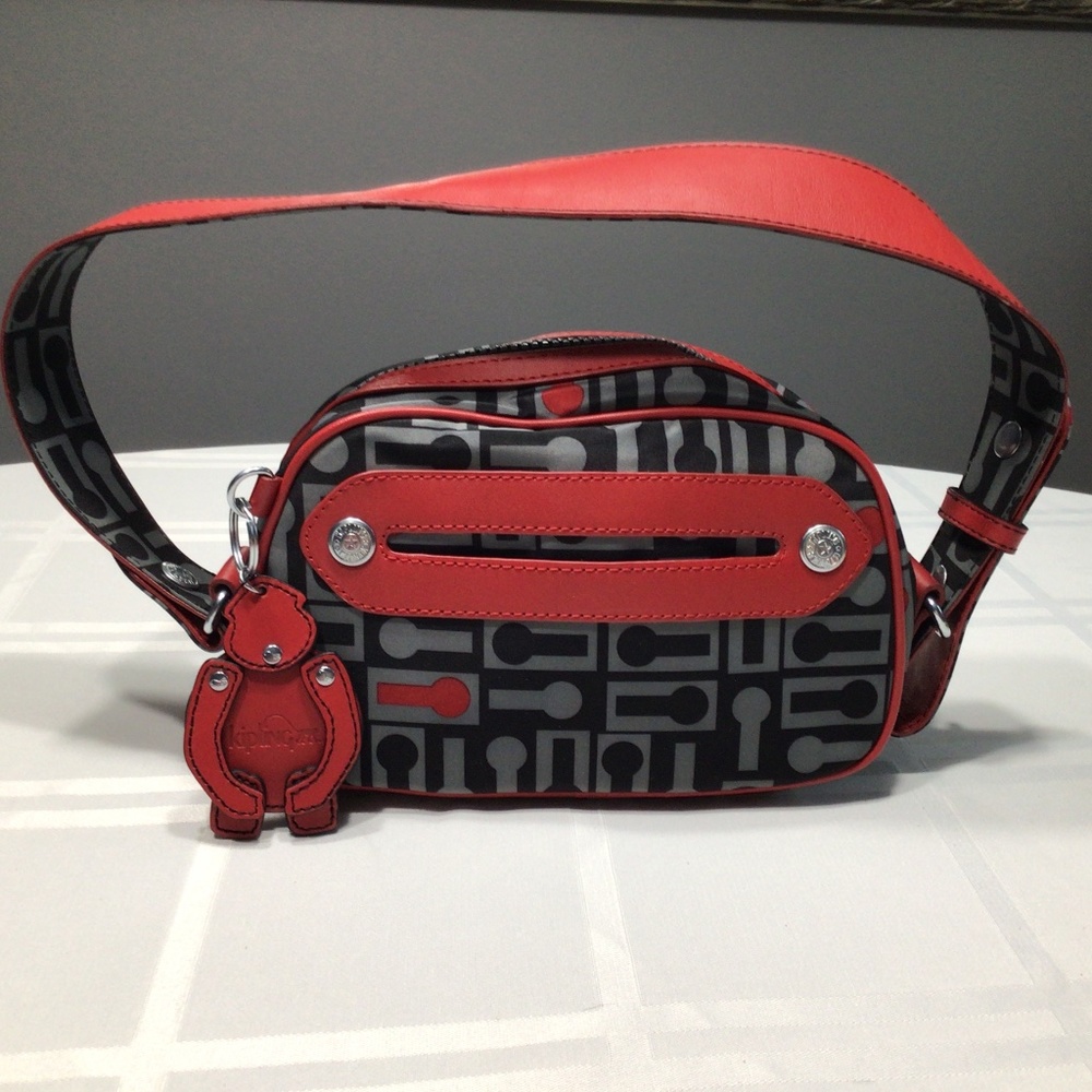 NWOT Kipling Morgan Sm clutch bag/crossbody